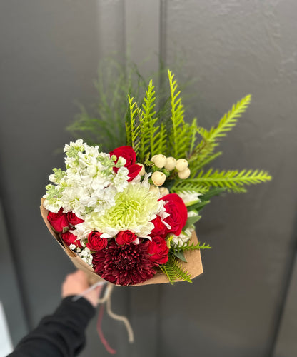 Wrapped Bouquet (medium)